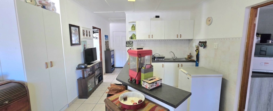 4 Bedroom Property for Sale in Kleinbaai Western Cape
